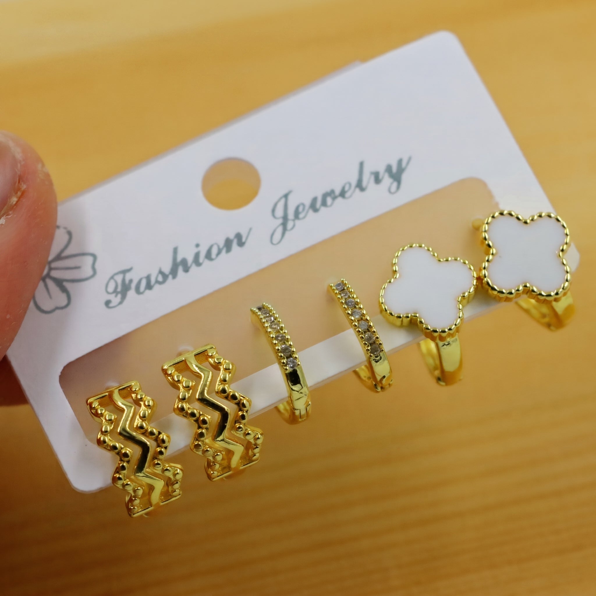 Arete Oro Laminado