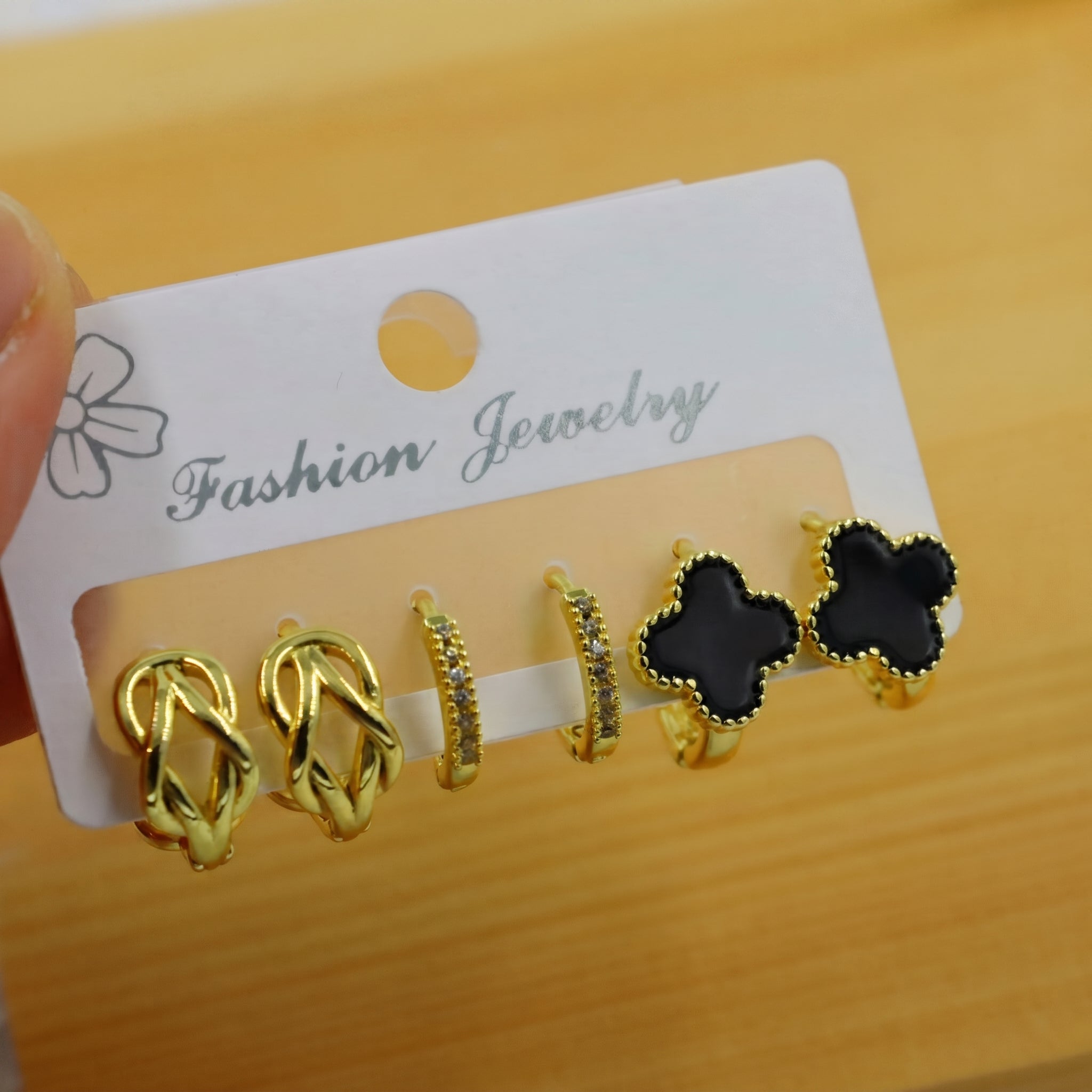 Arete Oro Laminado