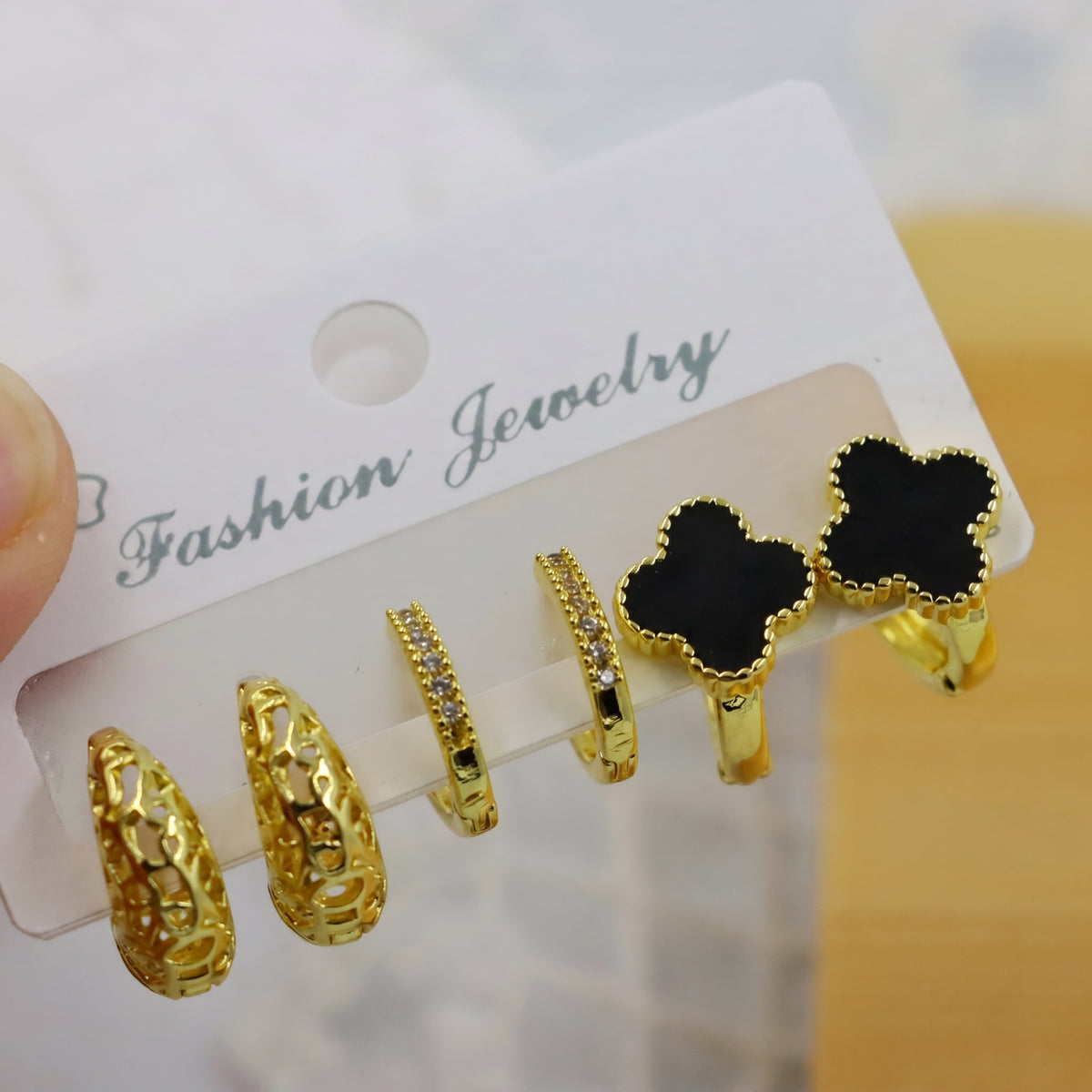 Arete Oro Laminado