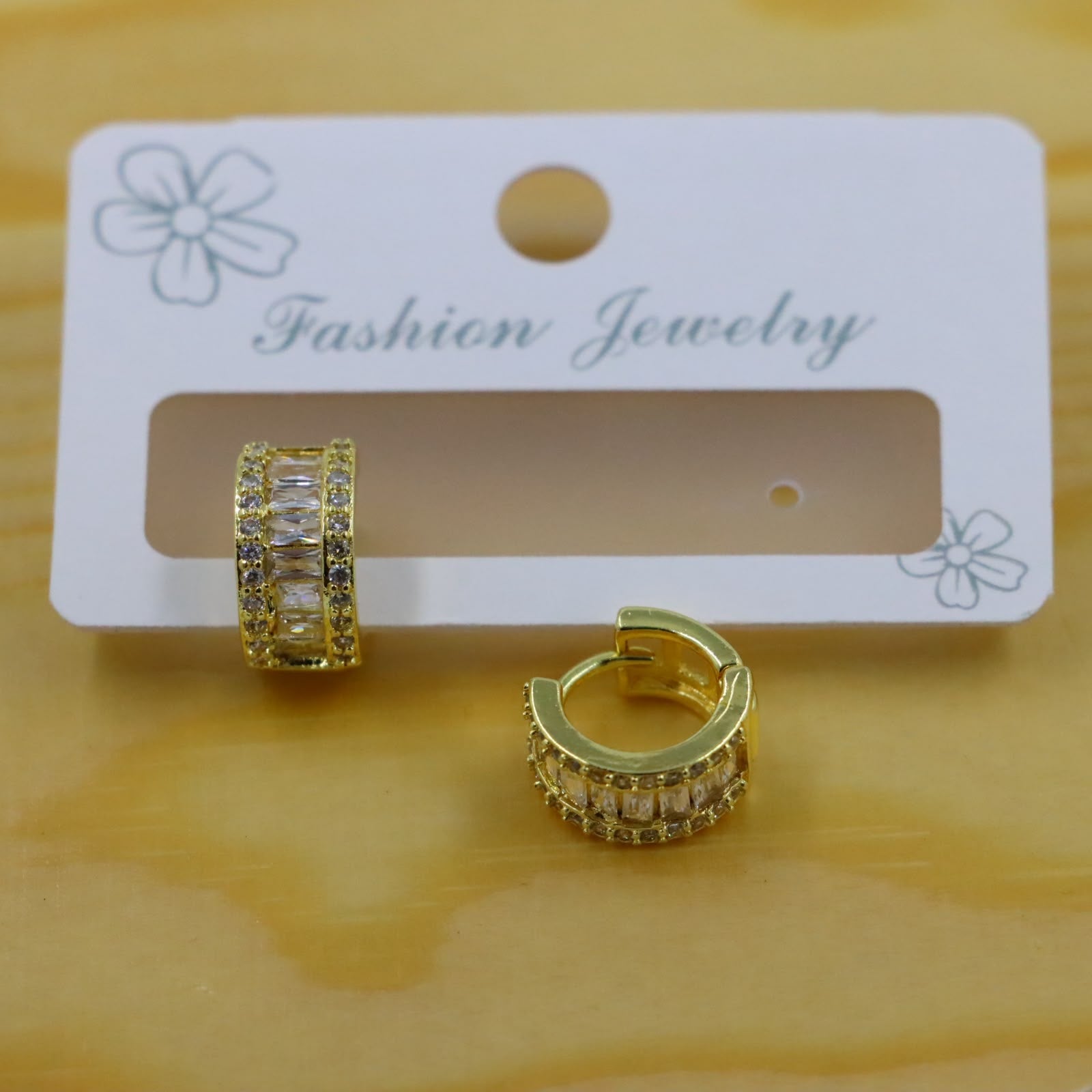 Arete Oro Laminado